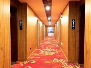 Xianfeng Jintian Holiday Inn - Image 3