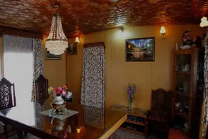 Holiday Inn Group of Houseboat - Image 3
