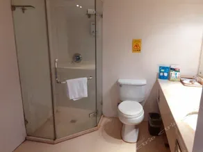 Huayu Business Hotel - Image 5