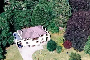 Riverside Lodge Gardens - Image 2