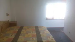 Regina's Guesthouse - Image 4