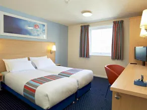 Travelodge Bristol Cribbs Causeway - Image 4