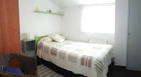 Apartamento en vivienda unifamiliar, con plaza de garaje - Image 2