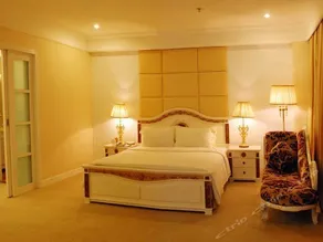 Golden Century Holiday Hotel - Image 4