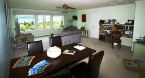 Bed And Breakfast: Unique - Image 3