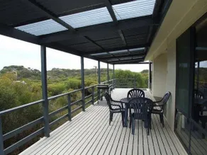 Island Time Holidays House - Image 1