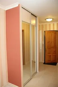 Uyutnaya Kvartira V Tsentre 420 Apartments - Image 4