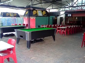 Sarina Hotel - Image 4