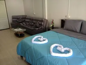 Charoen Guesthouse - Image 4