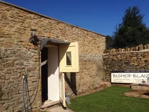 Holly Cottage - Image 2