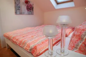 Flatprovider - Cosy Neuburger Apartment - Image 3