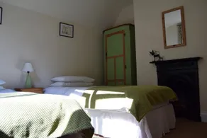 Lady Emma's Cottage - Image 4