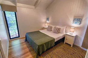 Arbour Beachfront Cottage - Image 5