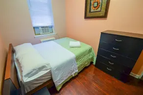 Murray Hill Apartments - Image 4