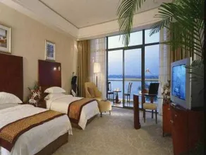 Rosedale Chunshenhu Resort Hotel Suzhou - Image 2