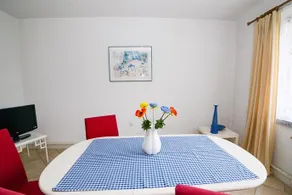 Sweet Family Home - Image 4