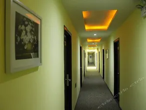 Meiyitian Express Hotel - Image 3