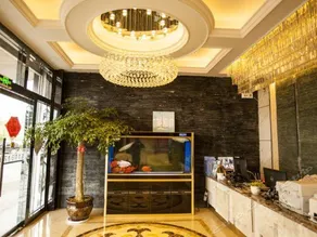 Linghai Holiday Hotel - Image 3