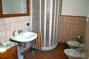 B&B Reginetta - Image 2