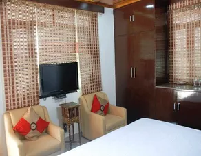 Hotel Satya Palace - Image 5