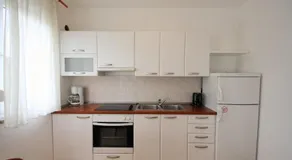 Apartment Bilic with balcony - Image 5