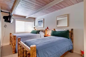 Atelier Condominiums by Alpine Lodging - Image 3