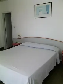 Hotel Boston - Image 4