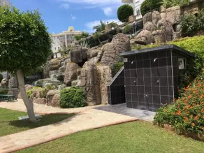 Waterfall Residence - Image 3