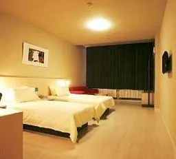 JinJiang Inn Guoquan - Image 5
