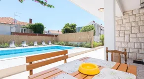 Holiday Home Costa - Image 5