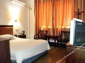Hongding Hotel Taizhou - Image 3