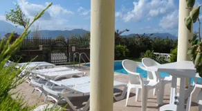 Sunset Beach Club Seahorse 15 - Image 4