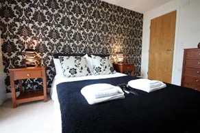 Savvy Serviced Apartments - Vizion - Image 3