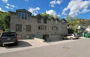 Frias Properties of Aspen - Image 3