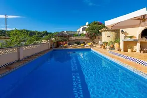 Villa Morewood - Image 1