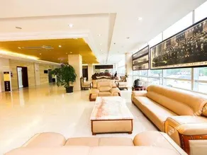 AMAZING INTERNATIONAL HOTEL - Image 3