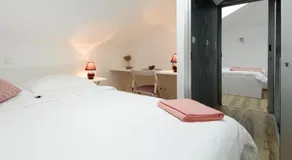 Boutique Wind Rose Apartment by the beach - Image 5