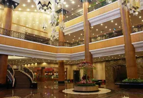 Yijing Peninsula Hotel - Image 2
