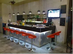 Silver Beach Retro Hotel - Image 5