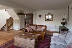 The Snug Priston - Image 2
