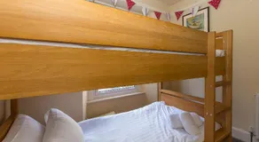 High Noon - Image 4