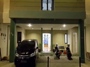 Griya Rattu Kost N Guesthouse - Image 4