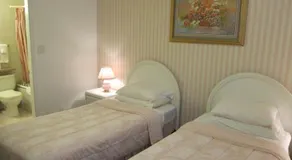 Falcon Crest Bed and Breakfast - Image 5