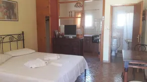 Oasis Apartments - Image 3
