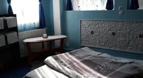 Jaky residence cu terasa - Image 2