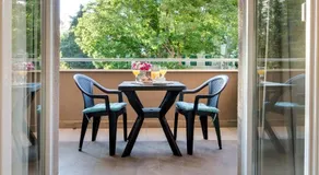 Top Location Apartment "Park" - Image 5