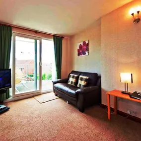 Burley Court Apartments - Image 3