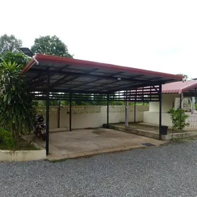 Private 2 bedroom villa with Swimming pool Tropical gardens Fast Wifi smart Tv - Image 2