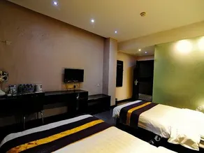 Hongyue Express Hotel - Image 4