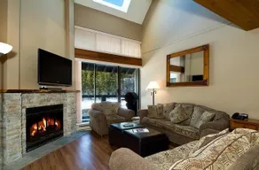 The Benchlands by Blackcomb Peaks Accommodation - Image 5